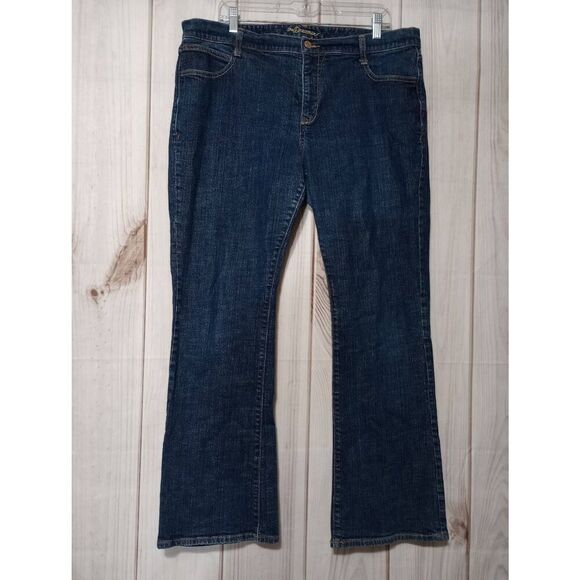Old‎ Navy Jeans Ladies 16 The Dreamer Bootcut - Picture 1 of 7